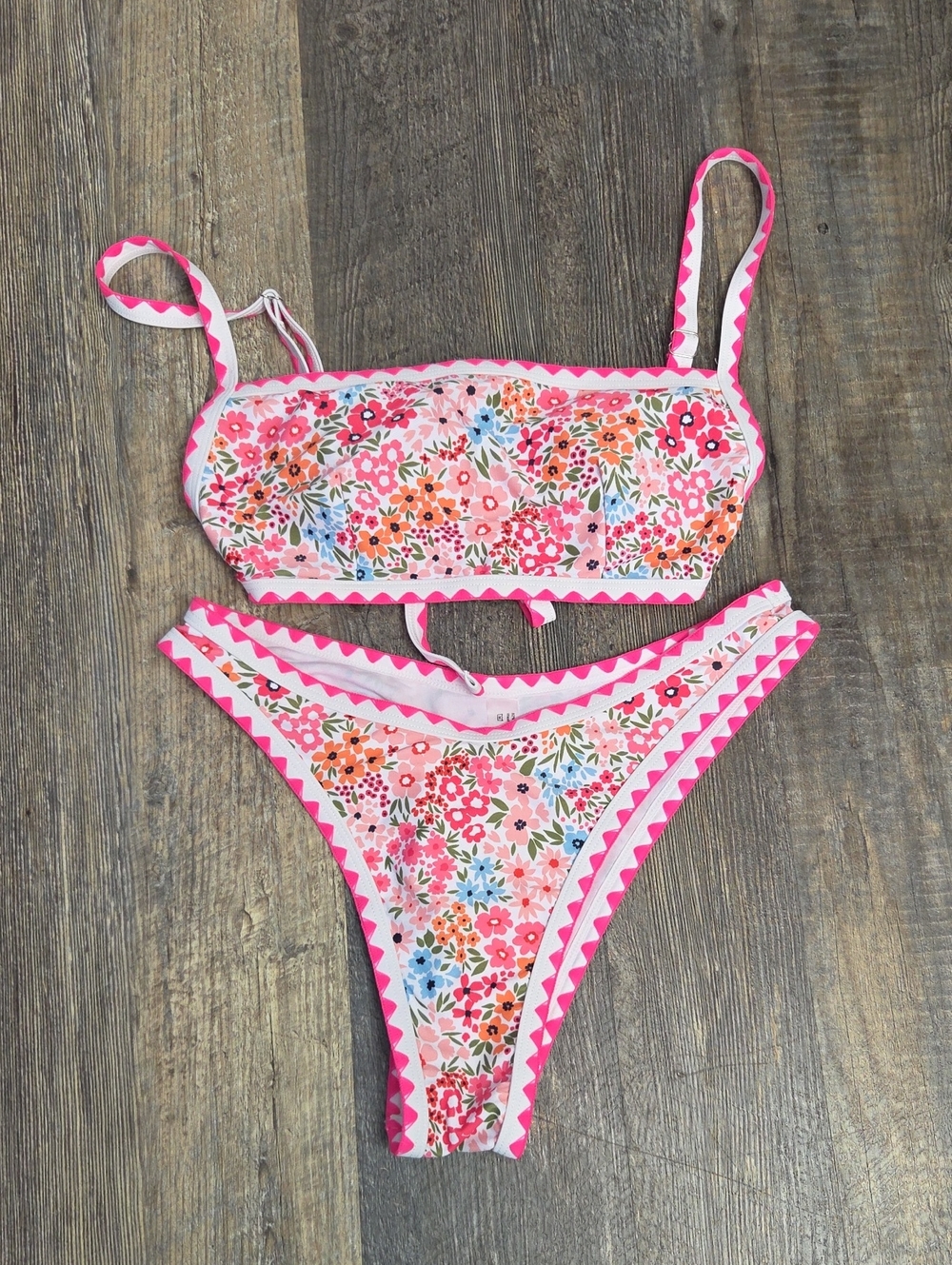 Floral Pink Two-Piece Women's Bikini Set with Scalloped Trim